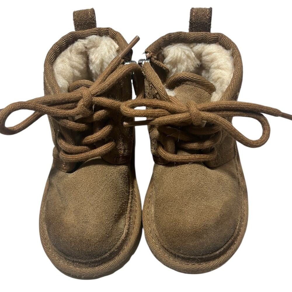 UGG Neumel II Toddler Size 7 Chestnut Zip Boots Suede Brown Lined Kids